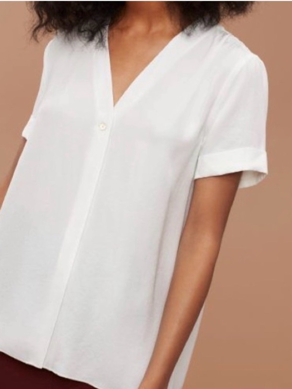 Wilfred White Short Sleeve V-Neck Blouse